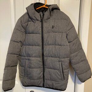 #0013 Youth Under Armour Hooded Puffer Jacket, Size Medium